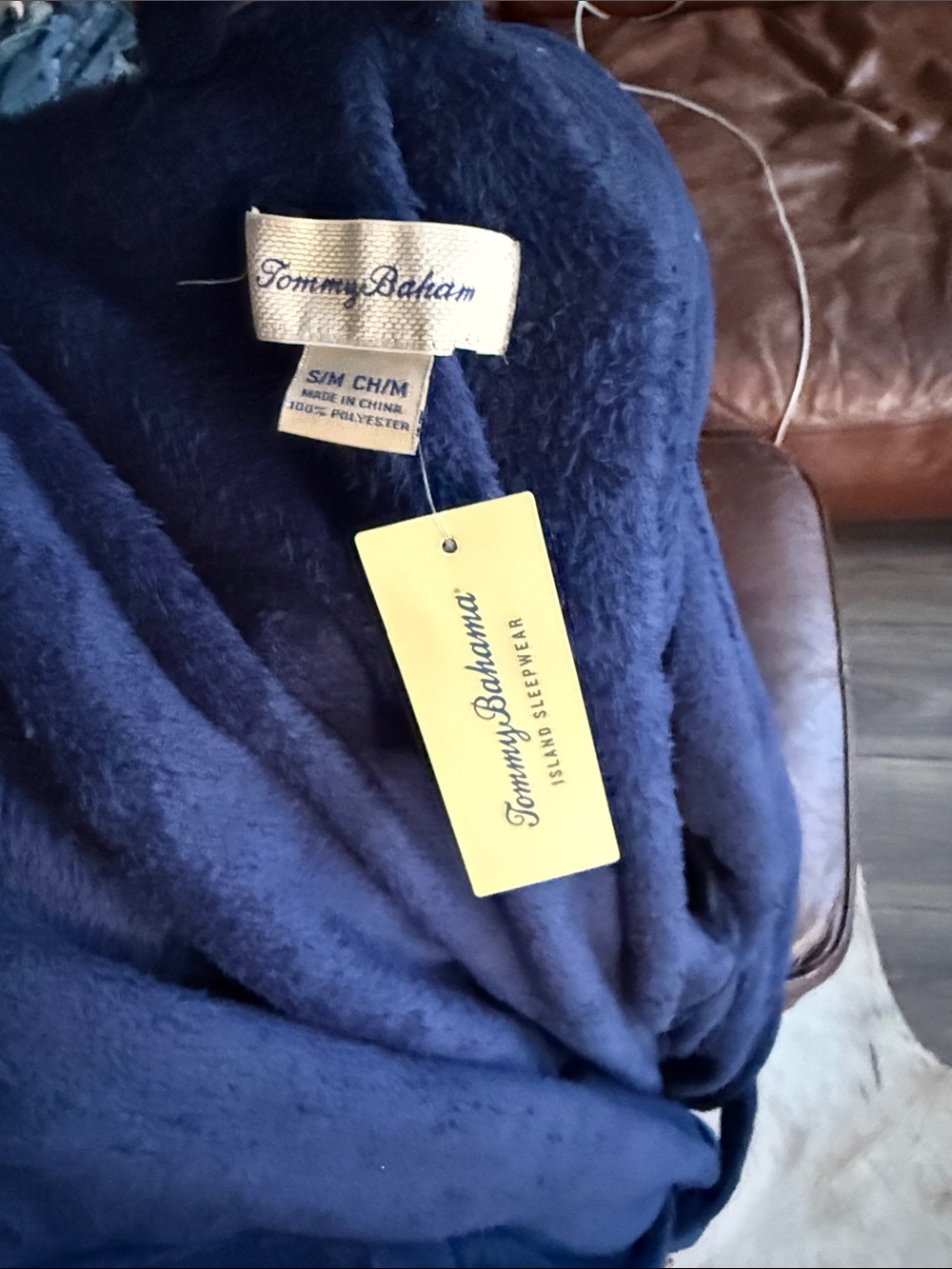 Tommy Bahama Deep Navy Plush bathrobe NWT S/M
